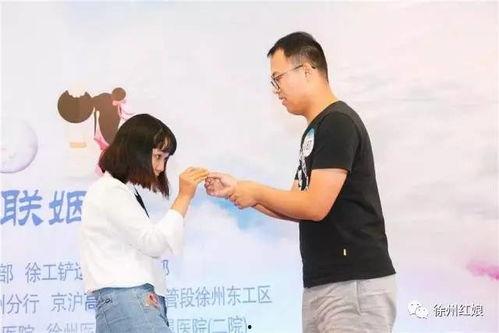 蒙眼吃瓜亲子视频完整版,趣味互动，温馨瞬间回顾