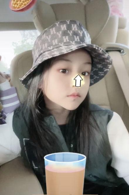 吃瓜文静女孩视频大全,吃瓜文静女孩视频大全，揭秘网络红人的魅力瞬间