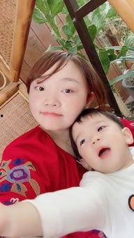 吃瓜小熊韩国女生视频,萌态可掬引网友热议